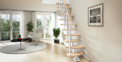 Escalier gain de place avec une inclinaison prononcée et une empreinte compacte pour les petits espaces.